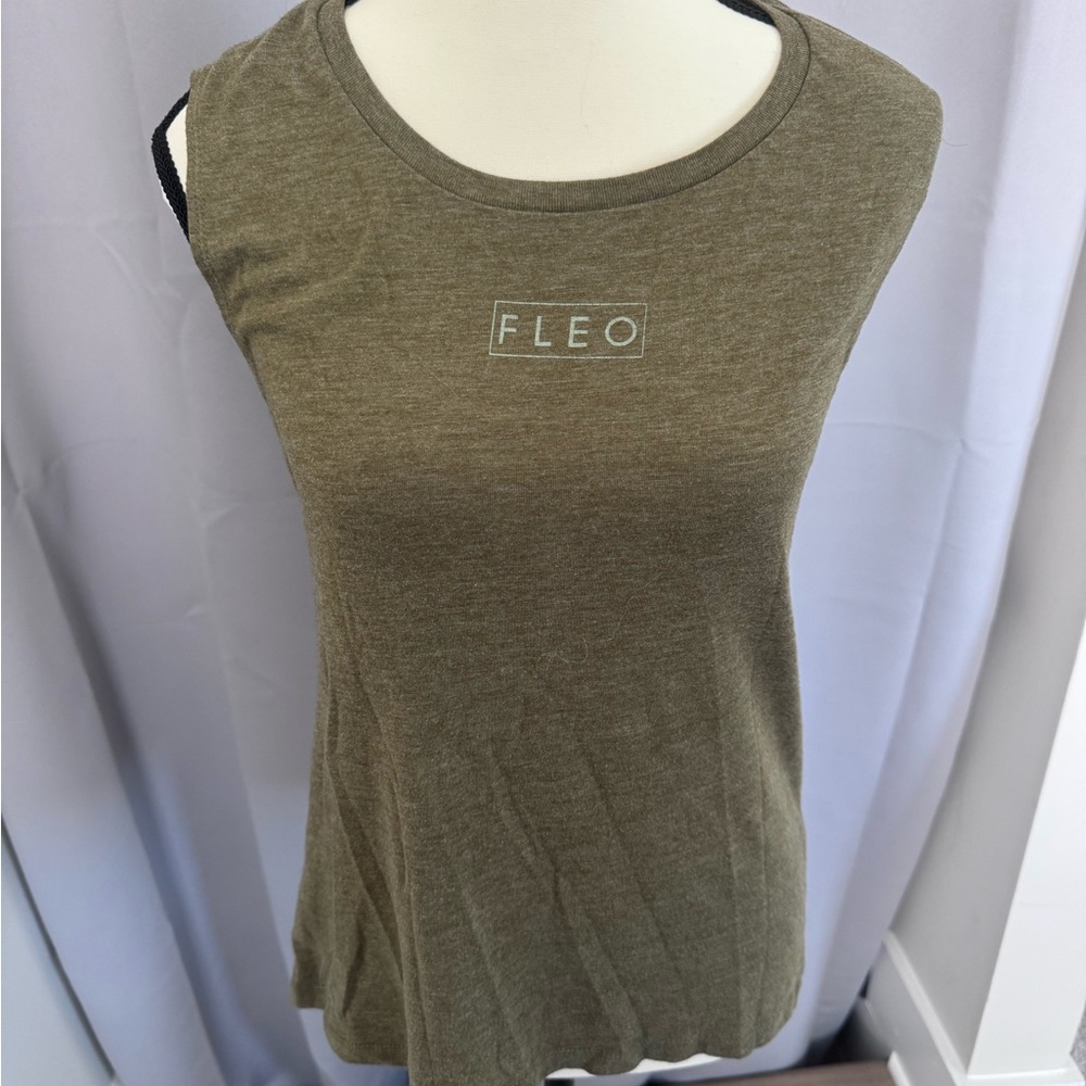 Fleo Tank - Picture 2 of 4
